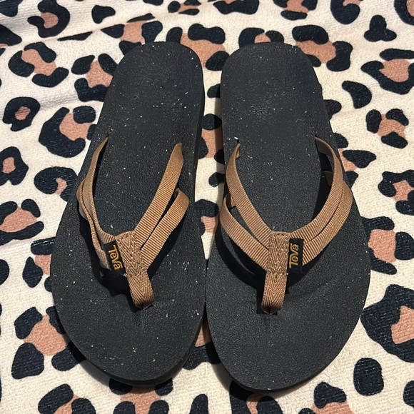 Teva Flip Flops - Picture 2 of 4